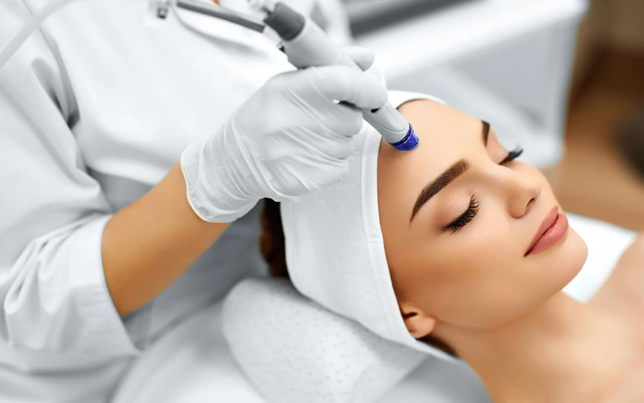What Is Collagen Lift Therapy and How Can It Help Ageing, Loose Skin Great Barr?